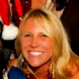 Meet your Posher, Kristina! I have a lot of women's fashions and men's wear.
